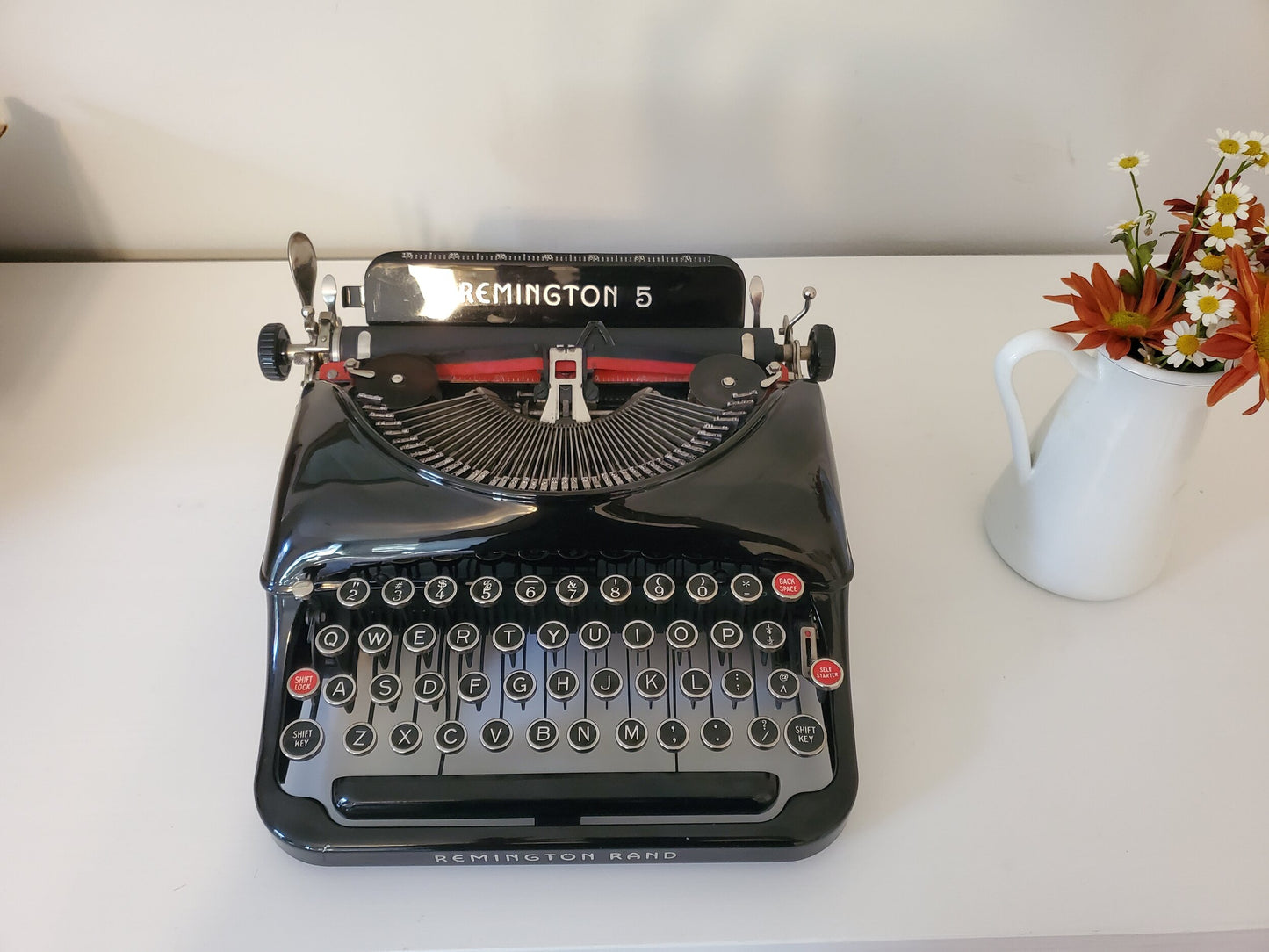 Remington Model 5 Vintage Manual Typewriter (circa 1940 - 1947) Gloss